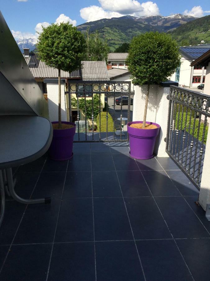 Ferienwohnung Haus Lara Marie Zell am See Exterior foto